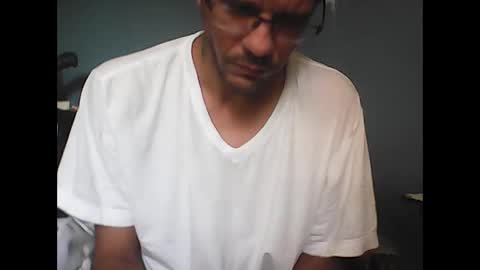 Easy-E online show from 10.05.25