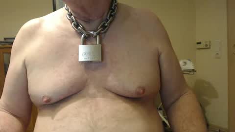 Snapshot of sklave_ol chatting on 03.01.25 sklave_ol online show from 03.01.25