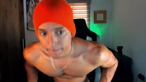 Liam Vokov online show from 01.25.25