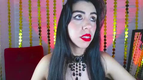  Mile     online show from 03.04.25