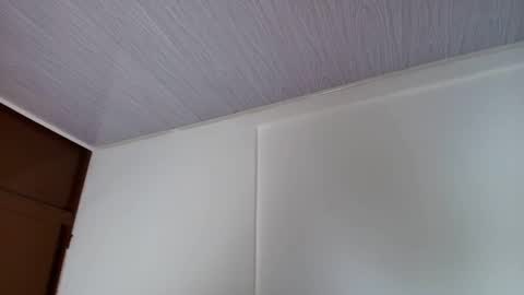 skye moore online show from 02.11.25