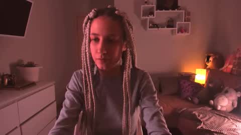    online show from 10.17.25