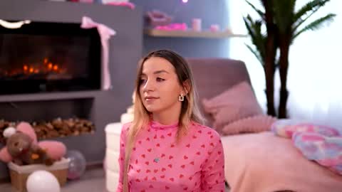 skyeyesluna online show from 02.27.26