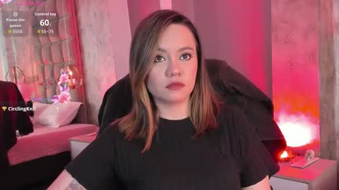 Snapshot of skyjunne chatting on 01.09.26 Sky June online show from 01.09.26