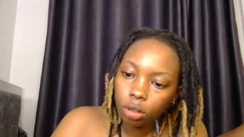 Snapshot of skylar28_ chatting on 06.14.26 skylar28_ online show from 06.14.26