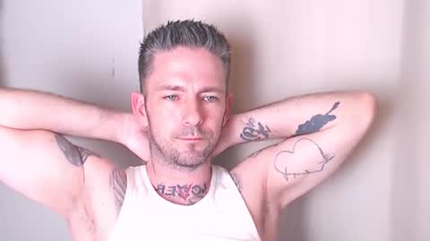 Snapshot of skylarrgrey chatting on 03.22.26 SkylarGrey online show from 03.22.26