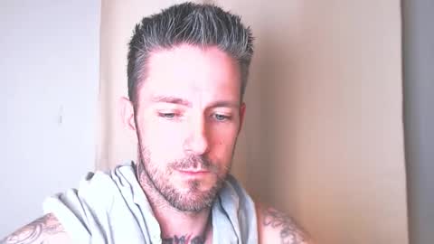 Snapshot of skylarrgrey chatting on 04.03.26 SkylarGrey online show from 04.03.26