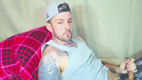 Snapshot of skylarrgrey chatting on 04.23.26 SkylarGrey online show from 04.23.26