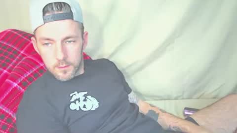 Snapshot of skylarrgrey chatting on 04.25.26 SkylarGrey online show from 04.25.26