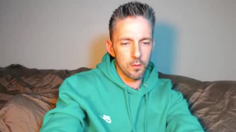 Snapshot of skylarrgrey chatting on 05.09.26 SkylarGrey online show from 05.09.26