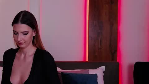 SkylarSpark online show from 11.20.25