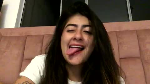Skyler online show from 05.16.26
