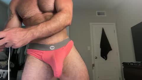 Snapshot of skylerflexes chatting on 06.12.26 Skyler Flexes online show from 06.12.26