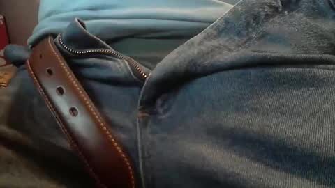 Snapshot of skypylot chatting on 11.25.25 ResqPylot2 online show from 11.25.25