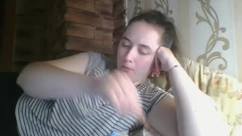 skyressie333 online show from 11.26.25