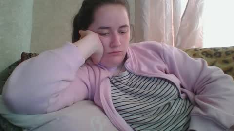 skyressie333 online show from 04.16.26