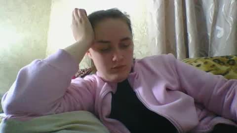Snapshot of skyressie333 chatting on 04.21.26 skyressie333 online show from 04.21.26