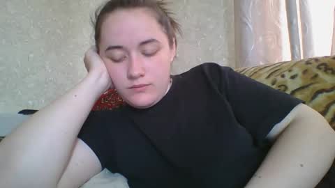 Snapshot of skyressie333 chatting on 04.25.26 skyressie333 online show from 04.25.26