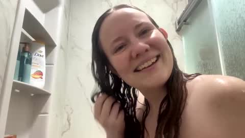 Sky Winters online show from 02.10.25