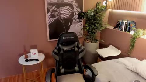 abby online show from 11.14.25