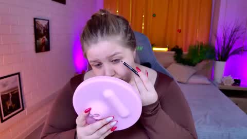 Snapshot of sladadeew chatting on 01.10.26 Slada Deew online show from 01.10.26