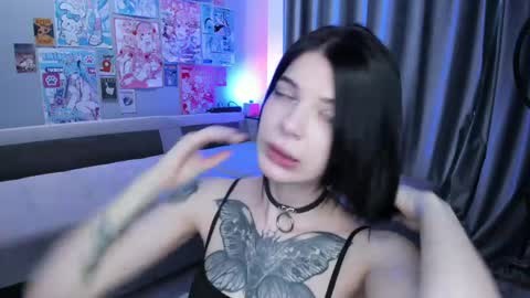 Snapshot of slamlust chatting on 05.02.26 Sonya online show from 05.02.26