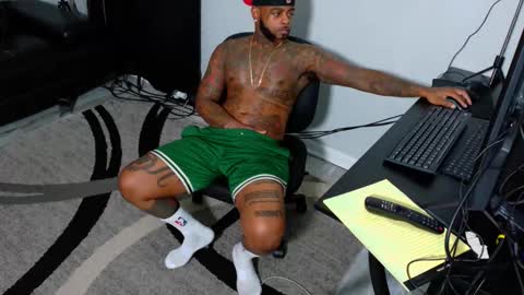 nasty twitter KASHCARTERATL online show from 11.22.25