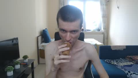 Snapshot of slavaxxx777 chatting on 06.11.26 Slava GAY. PVT OPEN. online show from 06.11.26