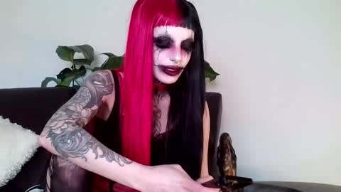 sleeperly online show from 10.31.25