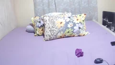 slender_sweetbabe online show from 03.30.26