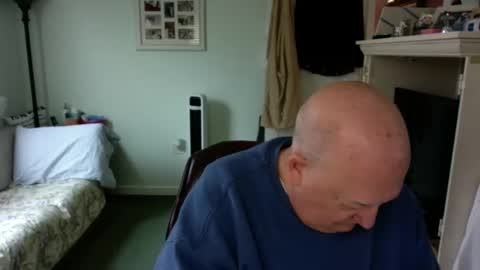 Snapshot of slick50000 chatting on 12.21.25 slick50000 online show from 12.21.25