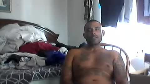 Snapshot of slickstre chatting on 07.03.26 slickstre online show from 07.03.26