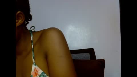 Snapshot of slim_candy12 chatting on 07.14.26 Lily online show from 07.14.26