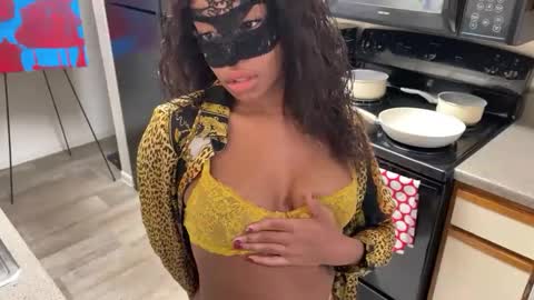 Barbie Stylebender online show from 02.04.25