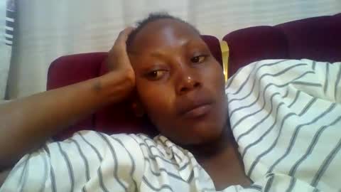 Snapshot of slimebonie chatting on 11.19.25 purity online show from 11.19.25