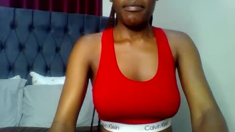 Snapshot of slimebonie chatting on 02.25.26 purity online show from 02.25.26