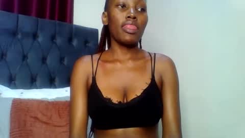 Snapshot of slimebonie chatting on 02.26.26 purity online show from 02.26.26