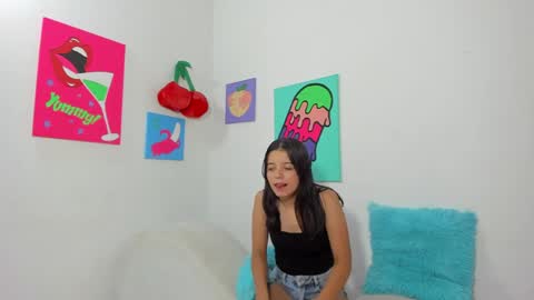 Snapshot of slimfiree chatting on 04.11.26 slimfiree online show from 04.11.26