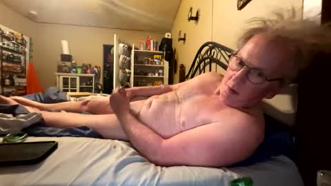 Snapshot of slimjim061560 chatting on 04.09.26 slimjim061560 online show from 04.09.26