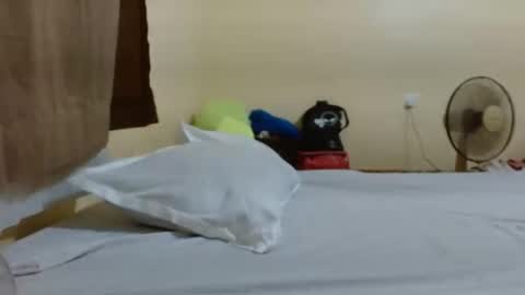 slimshadey online show from 02.28.25