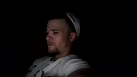 Snapshot of slimsleezy099 chatting on 09.22.25 Slimsleezy online show from 09.22.25
