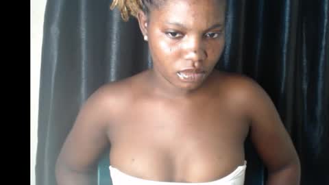 Snapshot of slimthick_tinah chatting on 03.11.26 TINA online show from 03.11.26