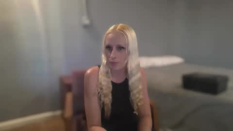 slip_inslide online show from 12.04.25