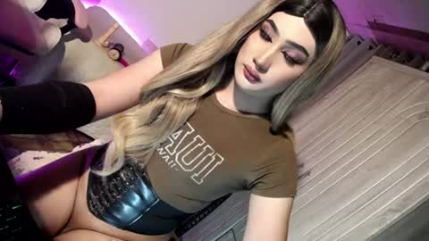 Snapshot of slut_bigcock chatting on 07.14.26 Nathalie online show from 07.14.26