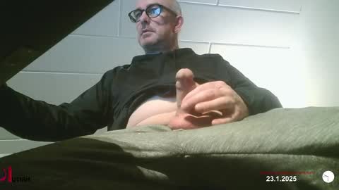 Snapshot of slutiam chatting on 01.26.25  SLUTIAM   online show from 01.26.25