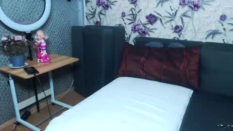 Snapshot of slutishmami chatting on 04.10.26 slutihmami online show from 04.10.26