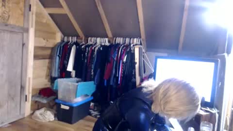 Snapshot of slutjennifertransxx chatting on 05.24.26 slutjennifertransxx online show from 05.24.26