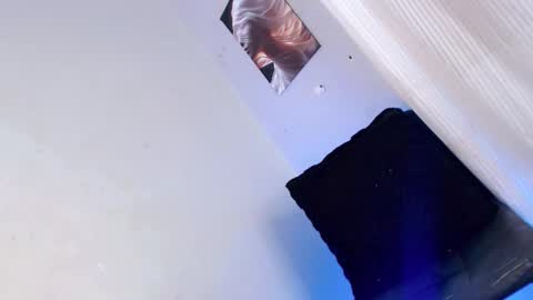 Snapshot of slutnextdoor28 chatting on 03.29.26 slutnextdoor28 online show from 03.29.26