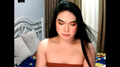 Snapshot of slutty_sam28 chatting on 04.29.26 slutty_sam28 online show from 04.29.26