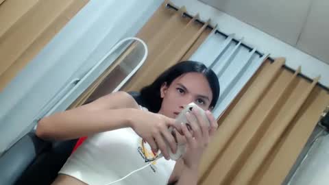 CHIE CHIE online show from 02.11.25